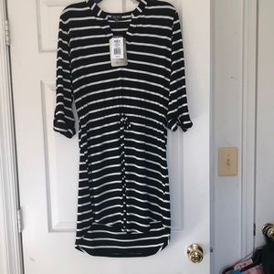 Lightweight dress with drawstring at waist